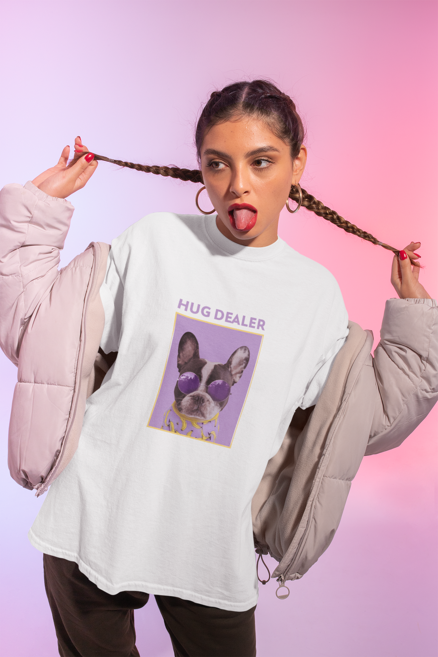 " Hug dealer " The french bulldog graphic Tee